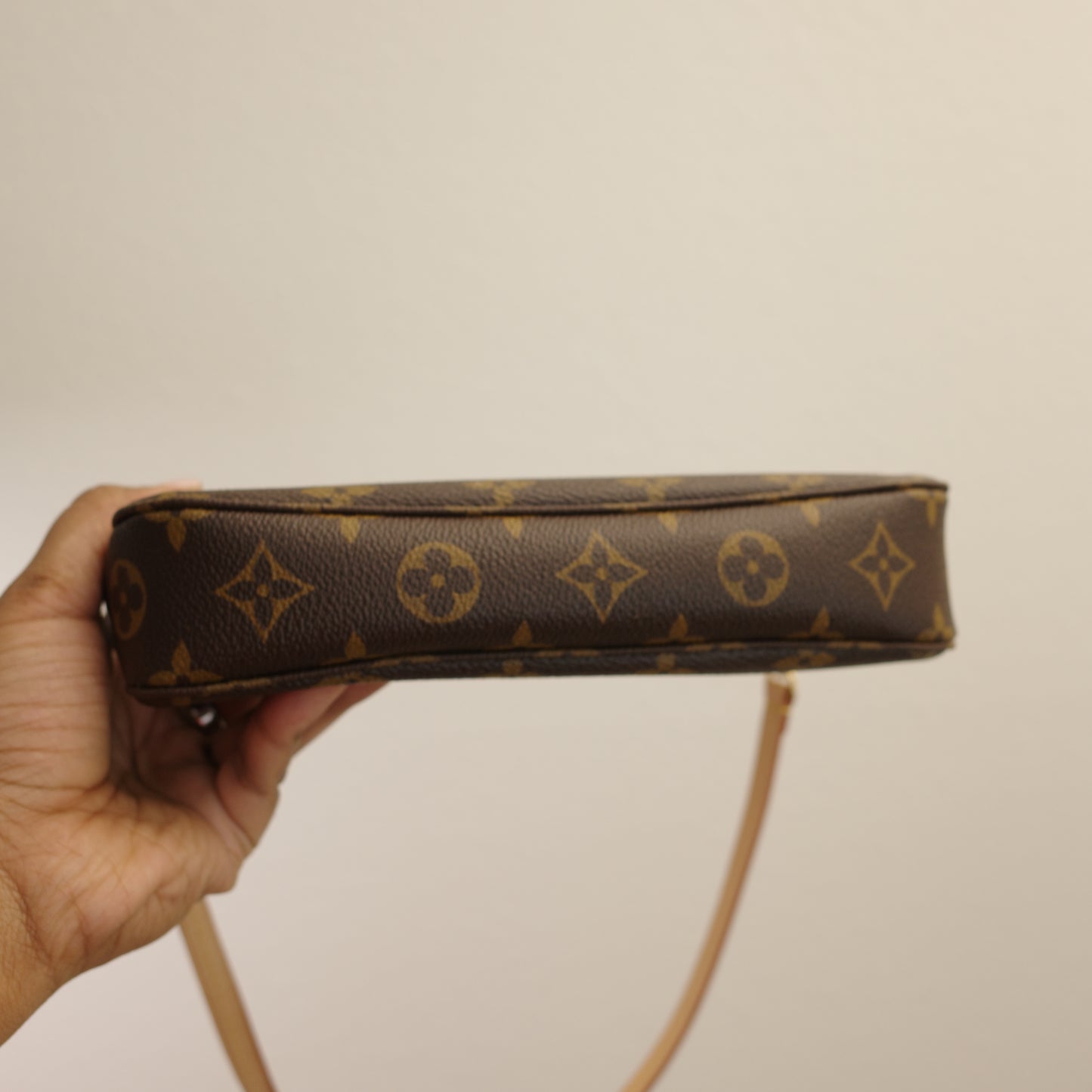 LOUIS VUITTON Monogram Pochette Accessoires