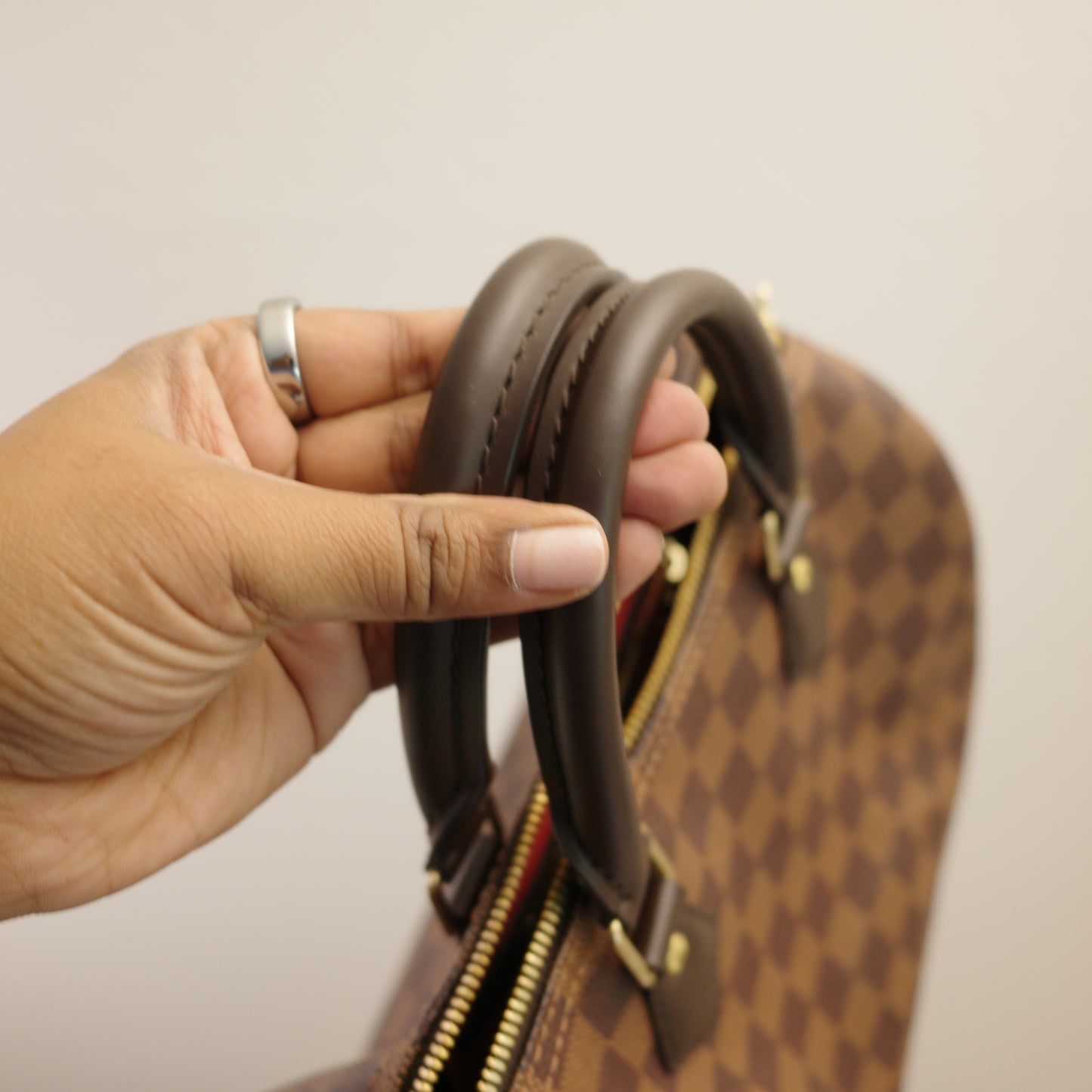 LOUIS VUITTON Damier Ebene Speedy Bandoliere 25