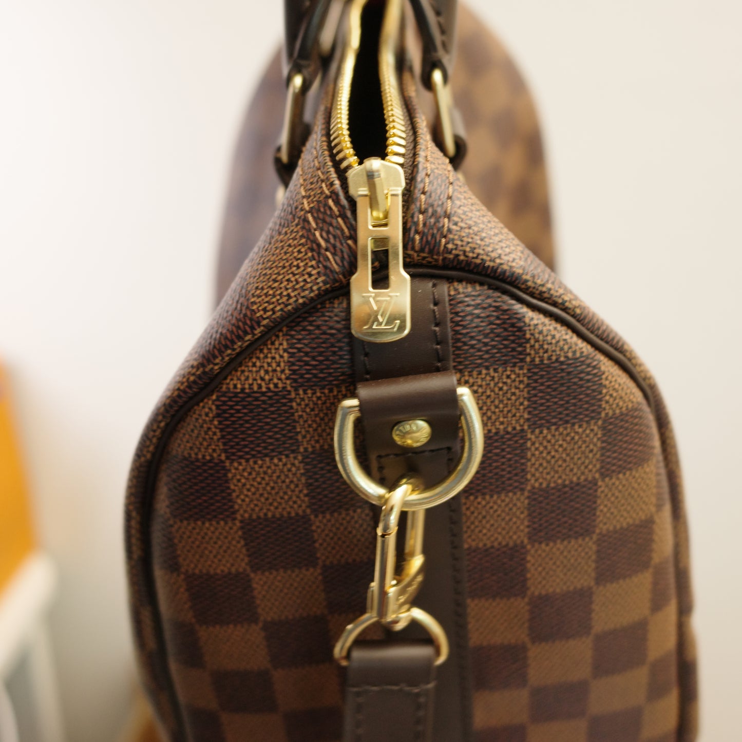 LOUIS VUITTON Damier Ebene Speedy Bandoliere 25