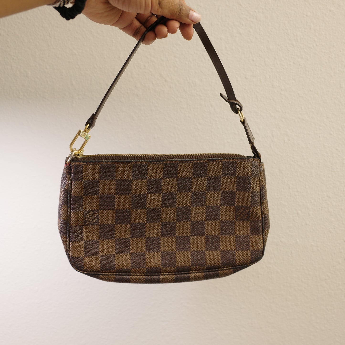 LOUIS VUITTON Damier Ebene Pochette Accessoires