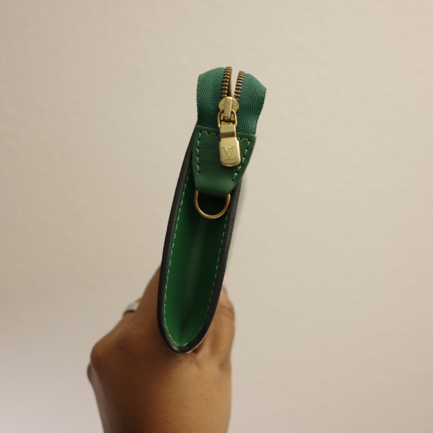 LOUIS VUITTON Epi Leather Green Pochette Accessoires
