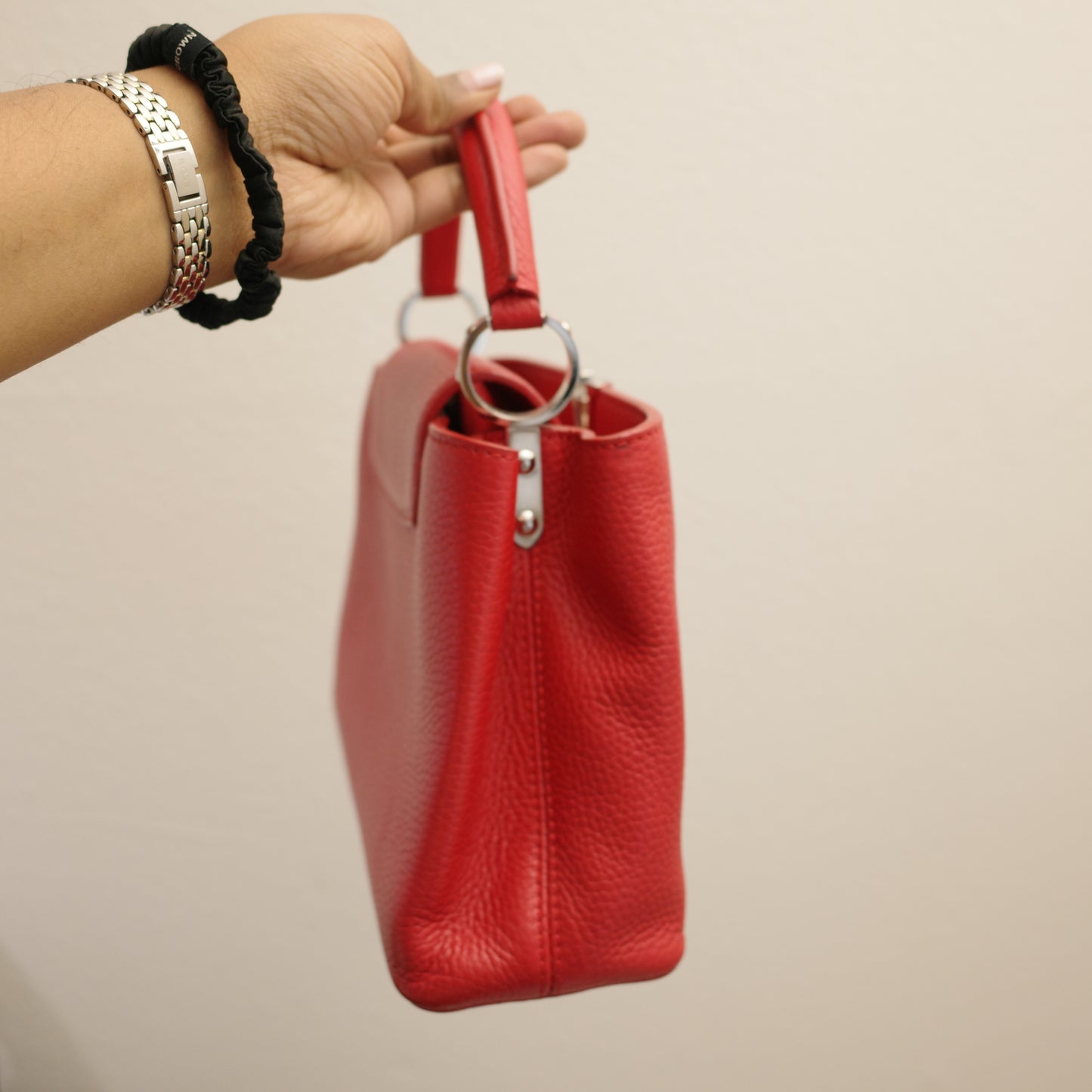 LOUIS VUITTON Red Taurillon Capucines BB