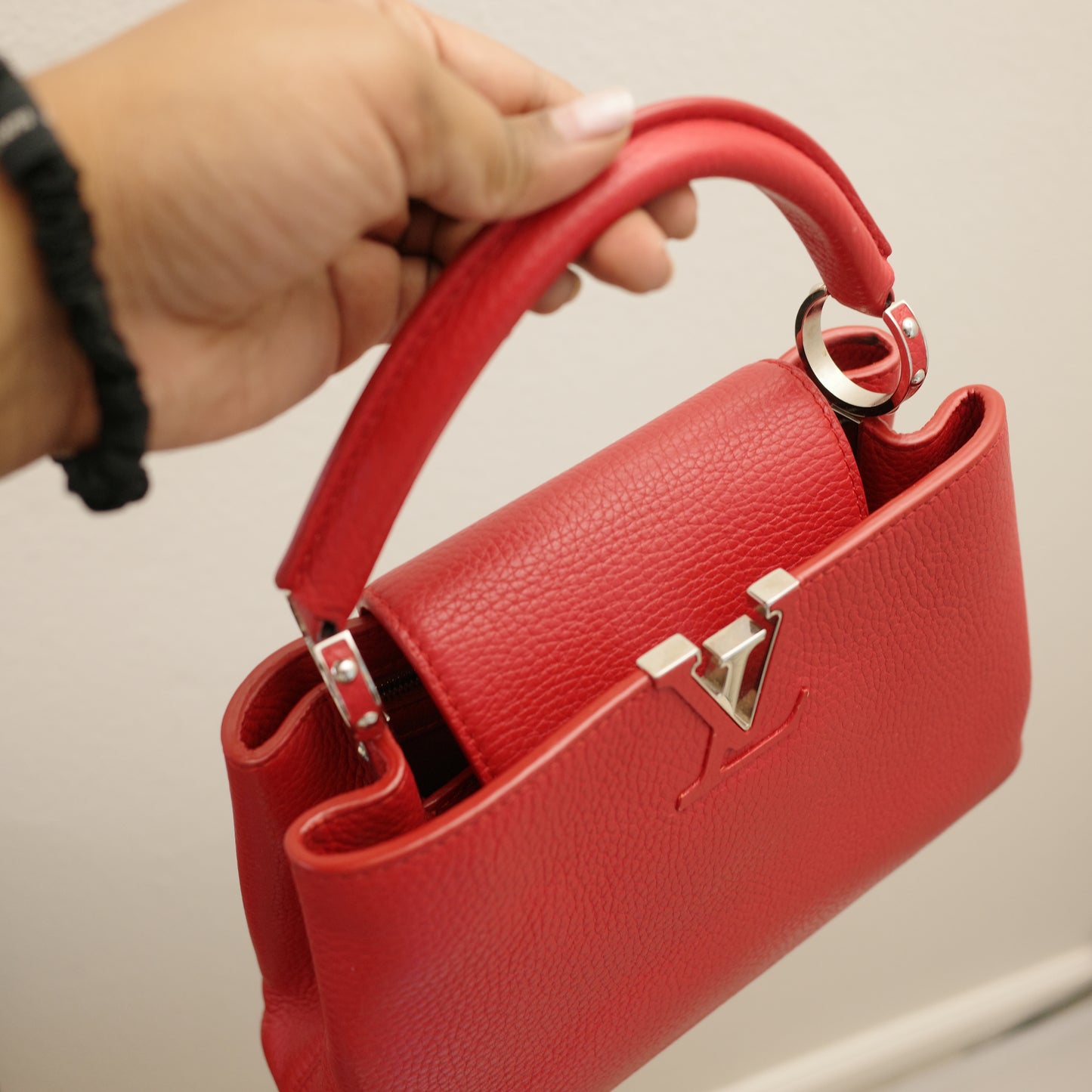 LOUIS VUITTON Red Taurillon Capucines BB