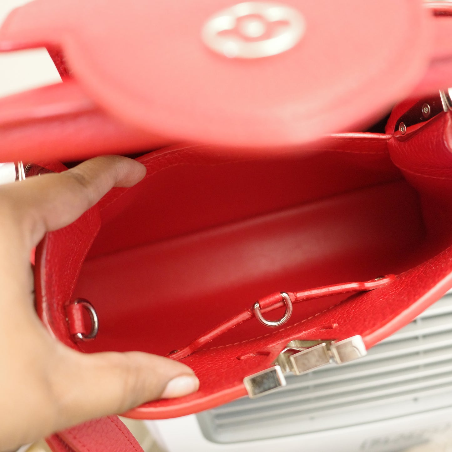 LOUIS VUITTON Red Taurillon Capucines BB