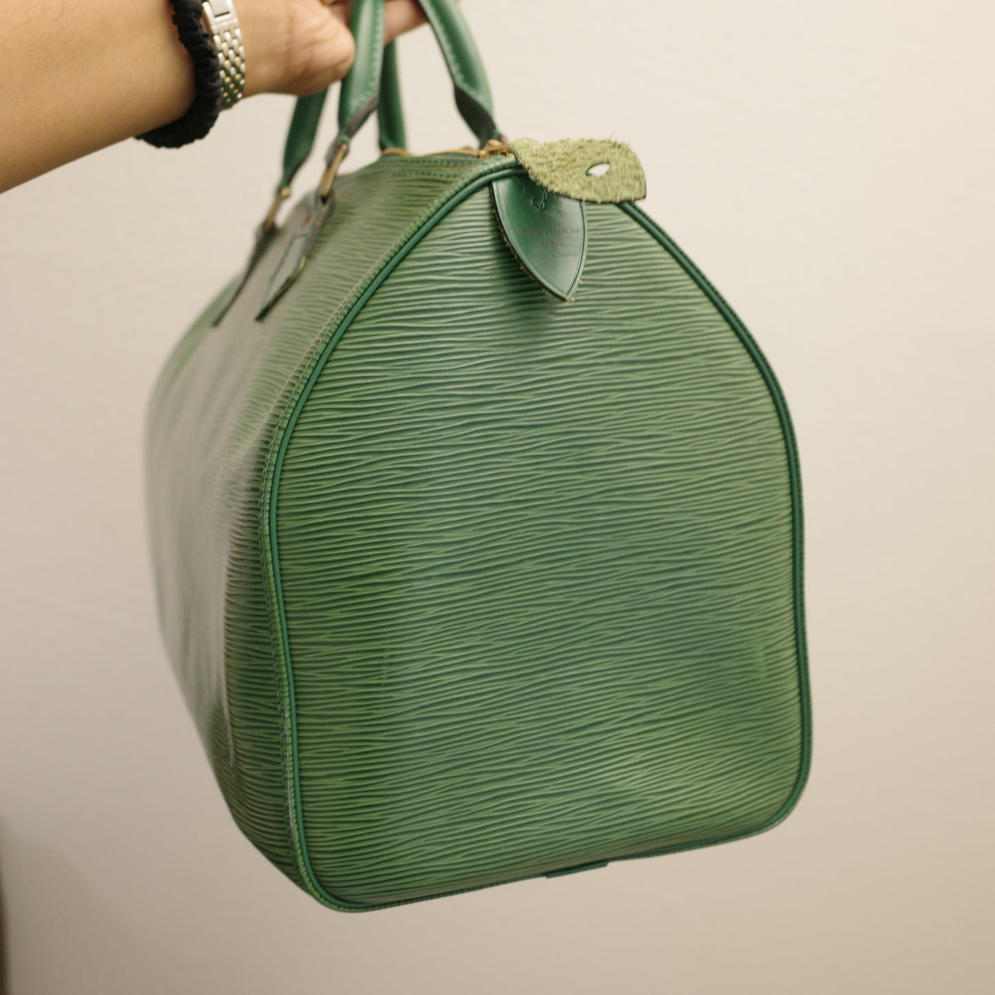 LOUIS VUITTON Epi Leather Green Speedy 35