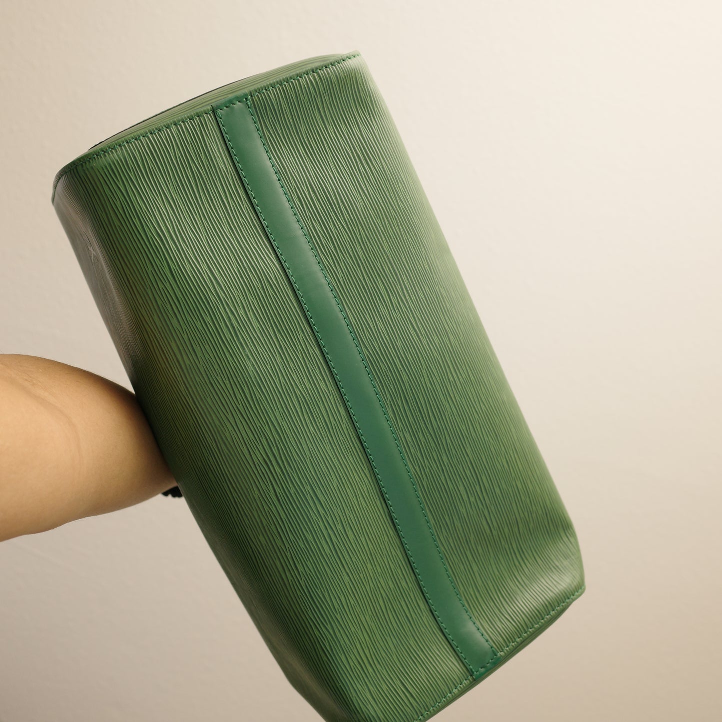 LOUIS VUITTON Epi Leather Green Speedy 35