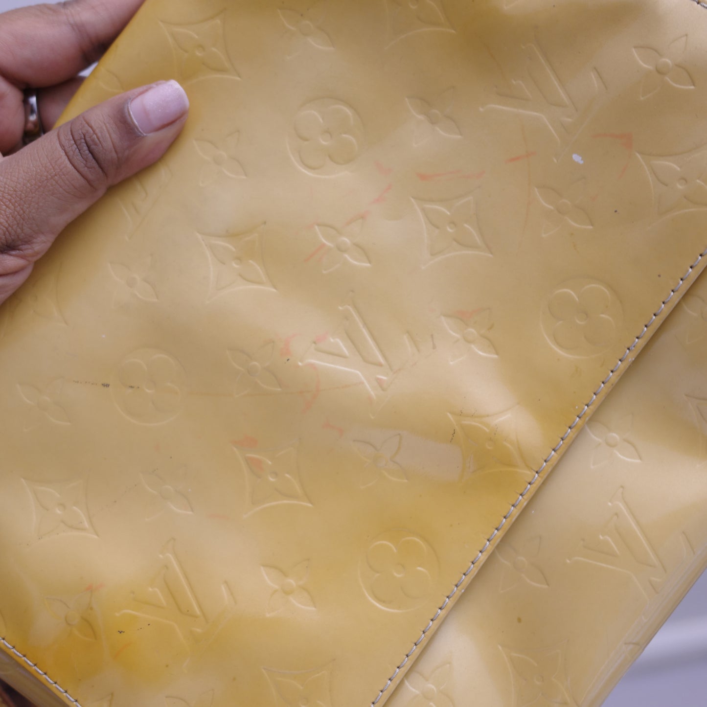 LOUIS VUITTON Vernis Yellow Musette Tango
