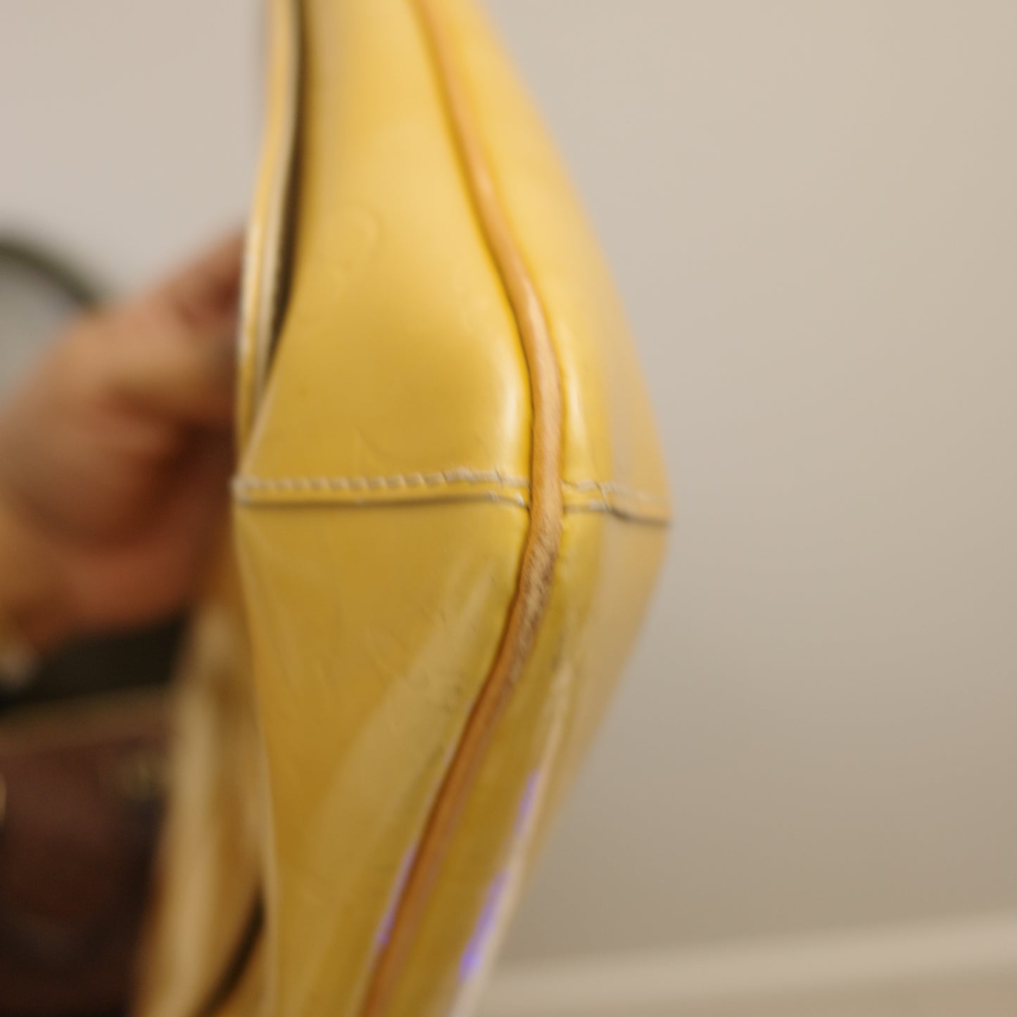 LOUIS VUITTON Vernis Yellow Musette Tango