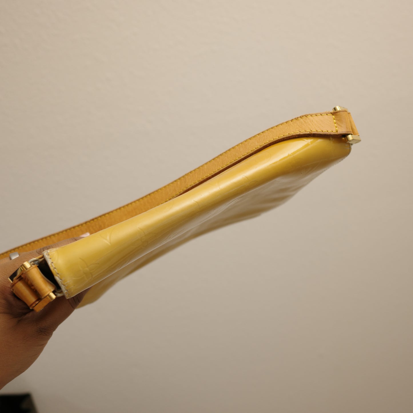 LOUIS VUITTON Vernis Yellow Musette Tango