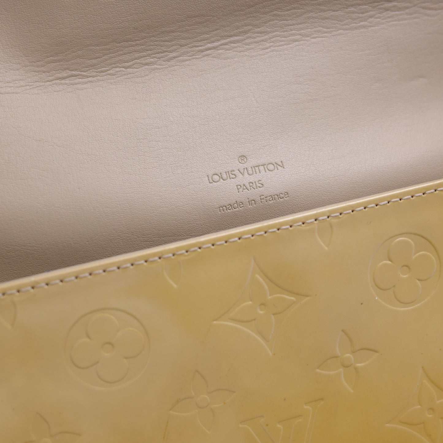 LOUIS VUITTON Vernis Yellow Musette Tango