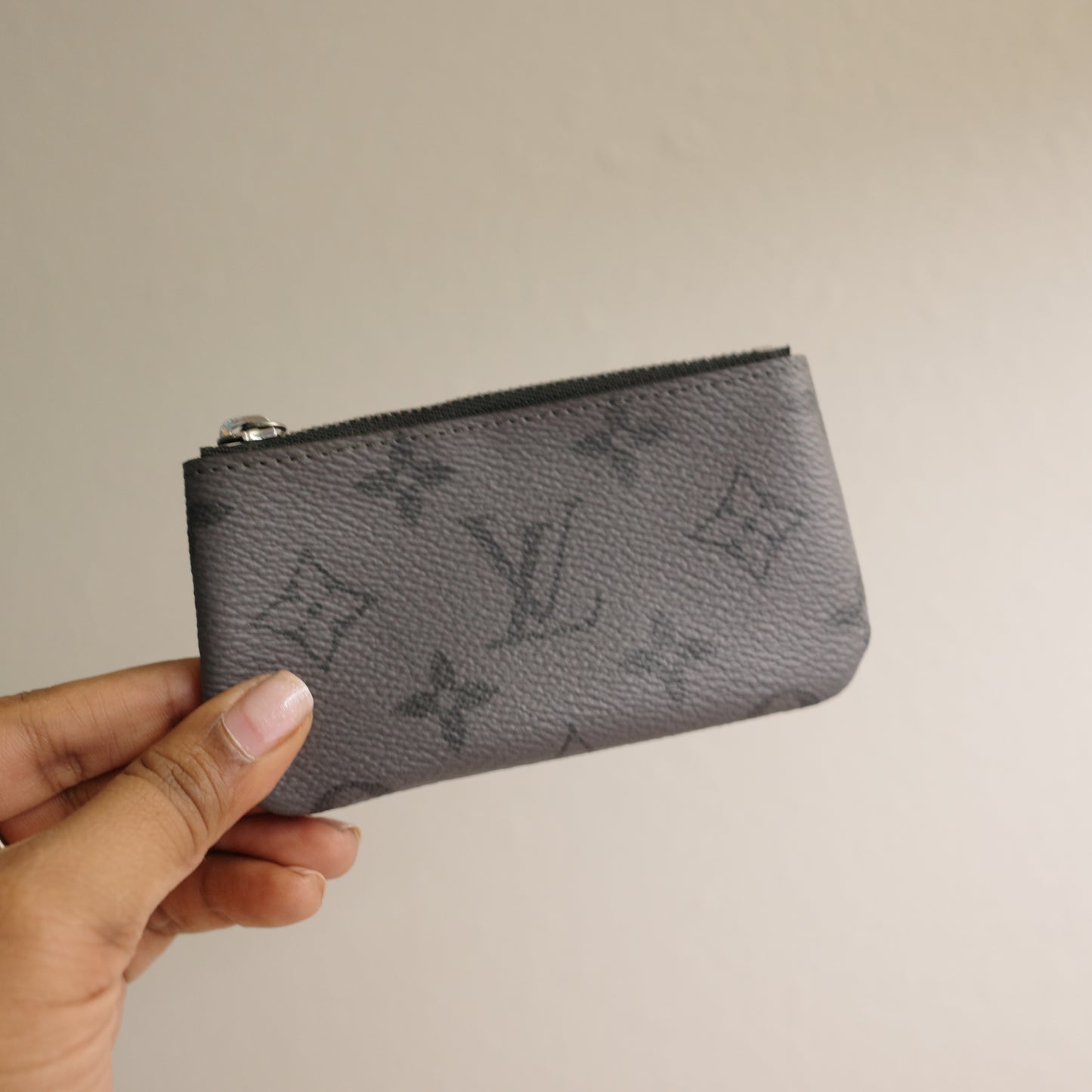 LOUIS VUITTON Monogram Eclipse Key Cles