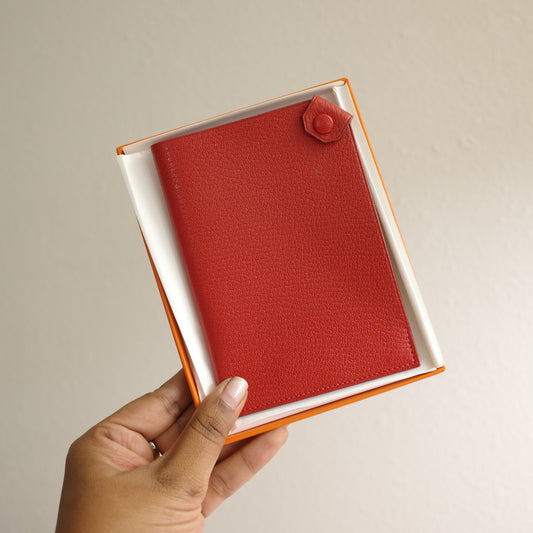 HERMES Tarmac Passport Holder Red