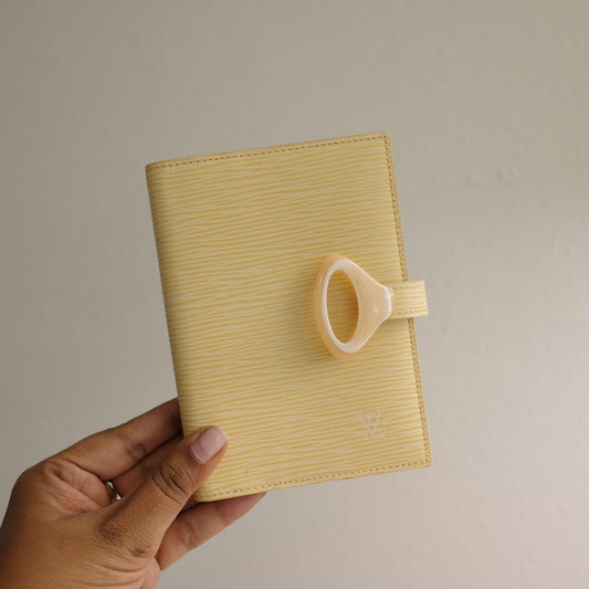 LOUIS VUITTON Butter Yellow Epi Leather Acrylic Clasp Agenda PM