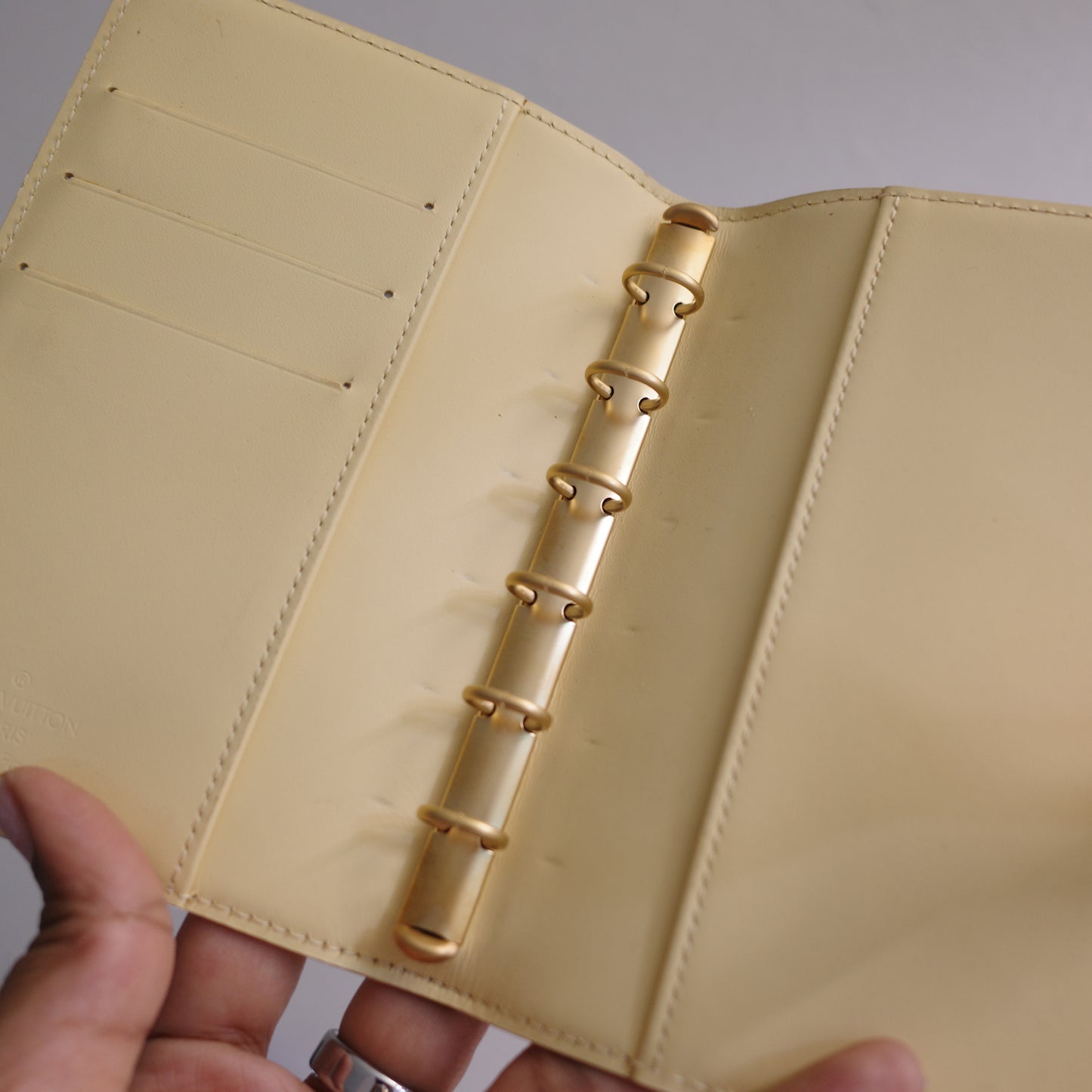 LOUIS VUITTON Butter Yellow Epi Leather Acrylic Clasp Agenda PM
