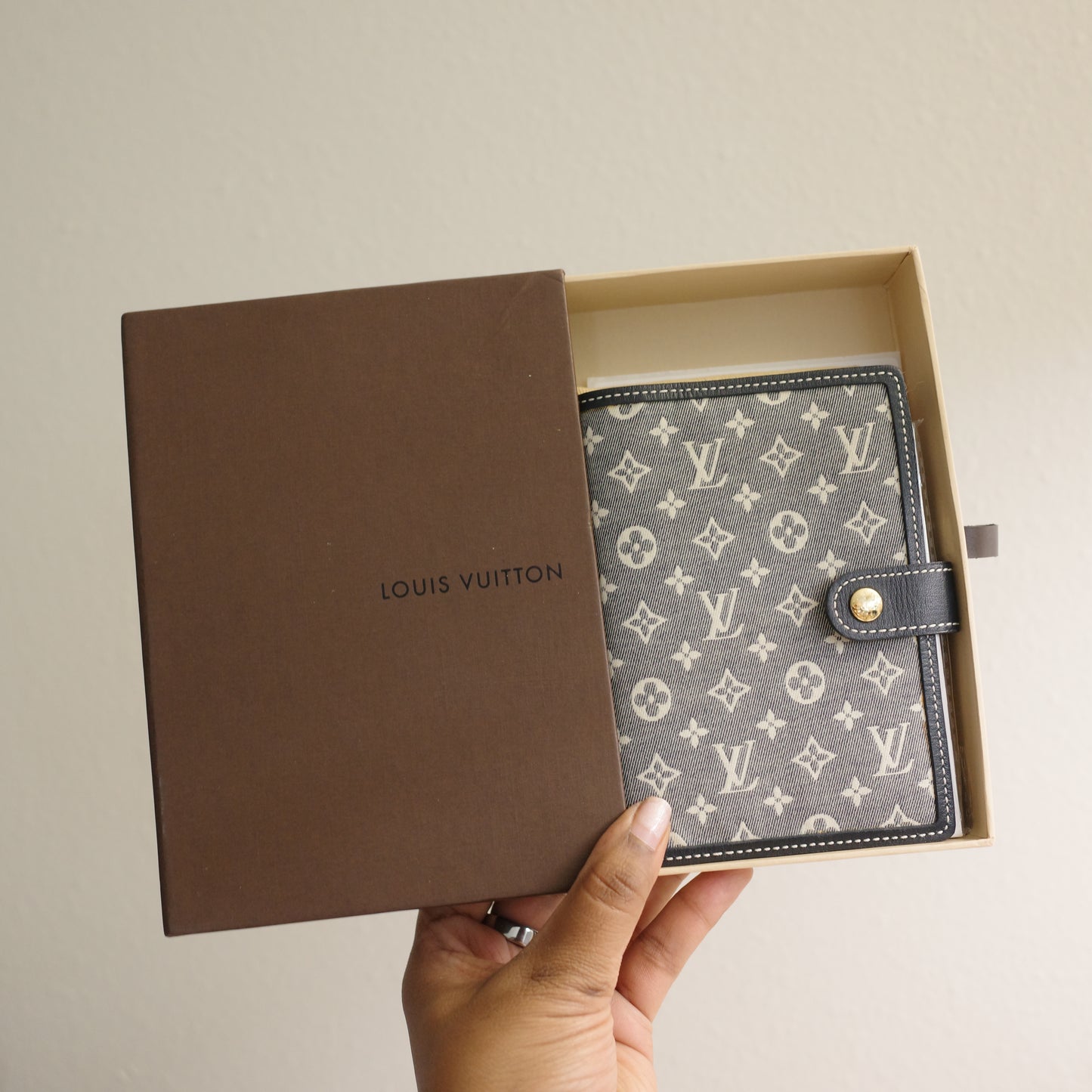 LOUIS VUITTON Mini Lin Navy Agenda MM