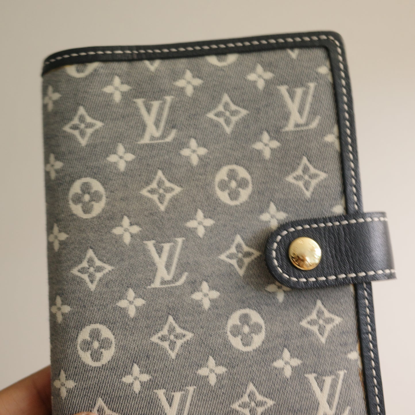 LOUIS VUITTON Mini Lin Navy Agenda MM