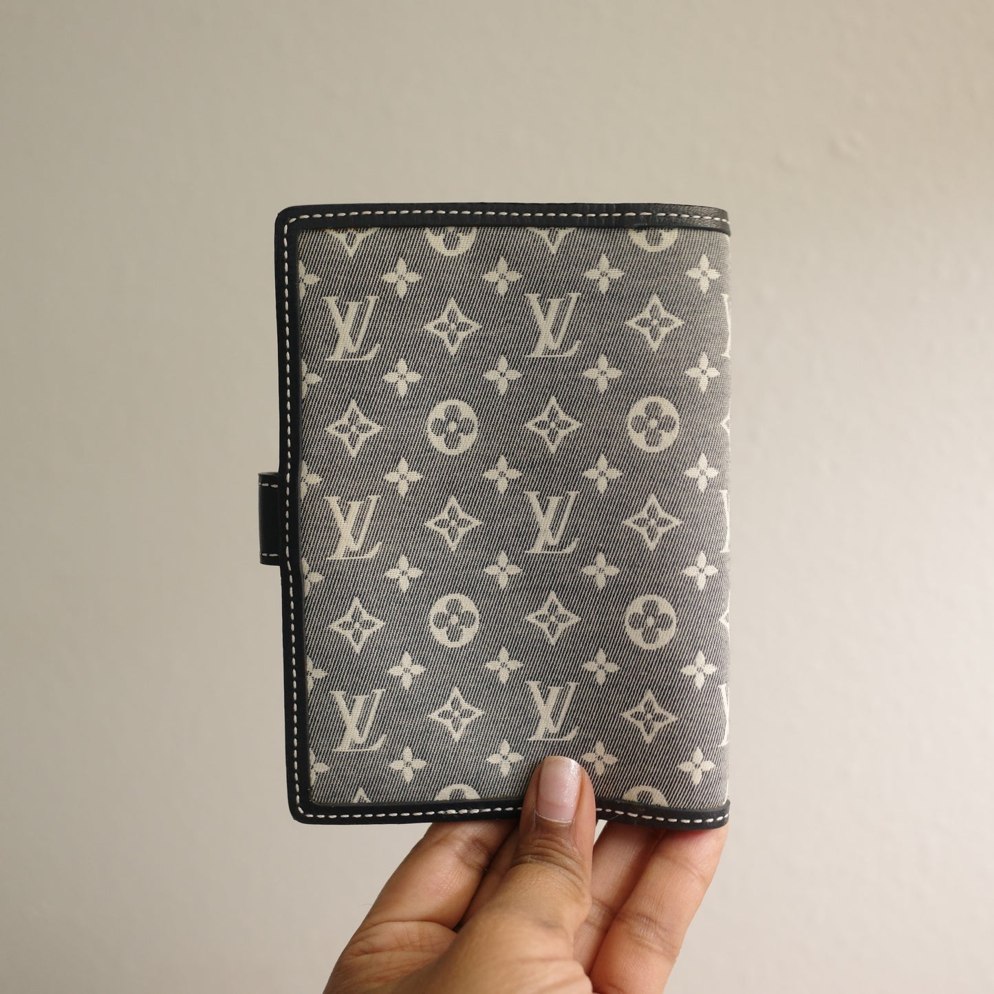 LOUIS VUITTON Mini Lin Navy Agenda MM