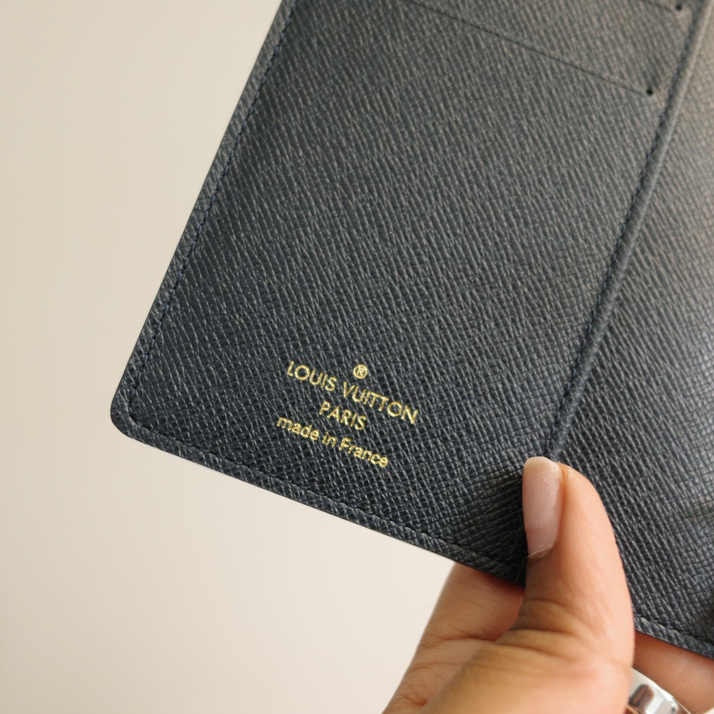 LOUIS VUITTON Mini Lin Navy Agenda MM