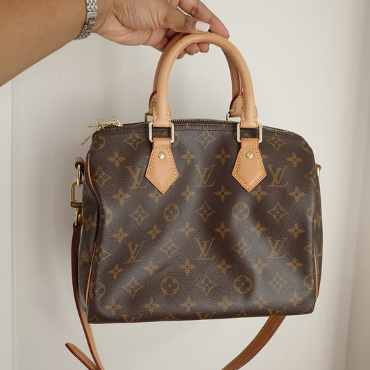 LOUIS VUITTON Monogram Speedy 25 Bandoliere