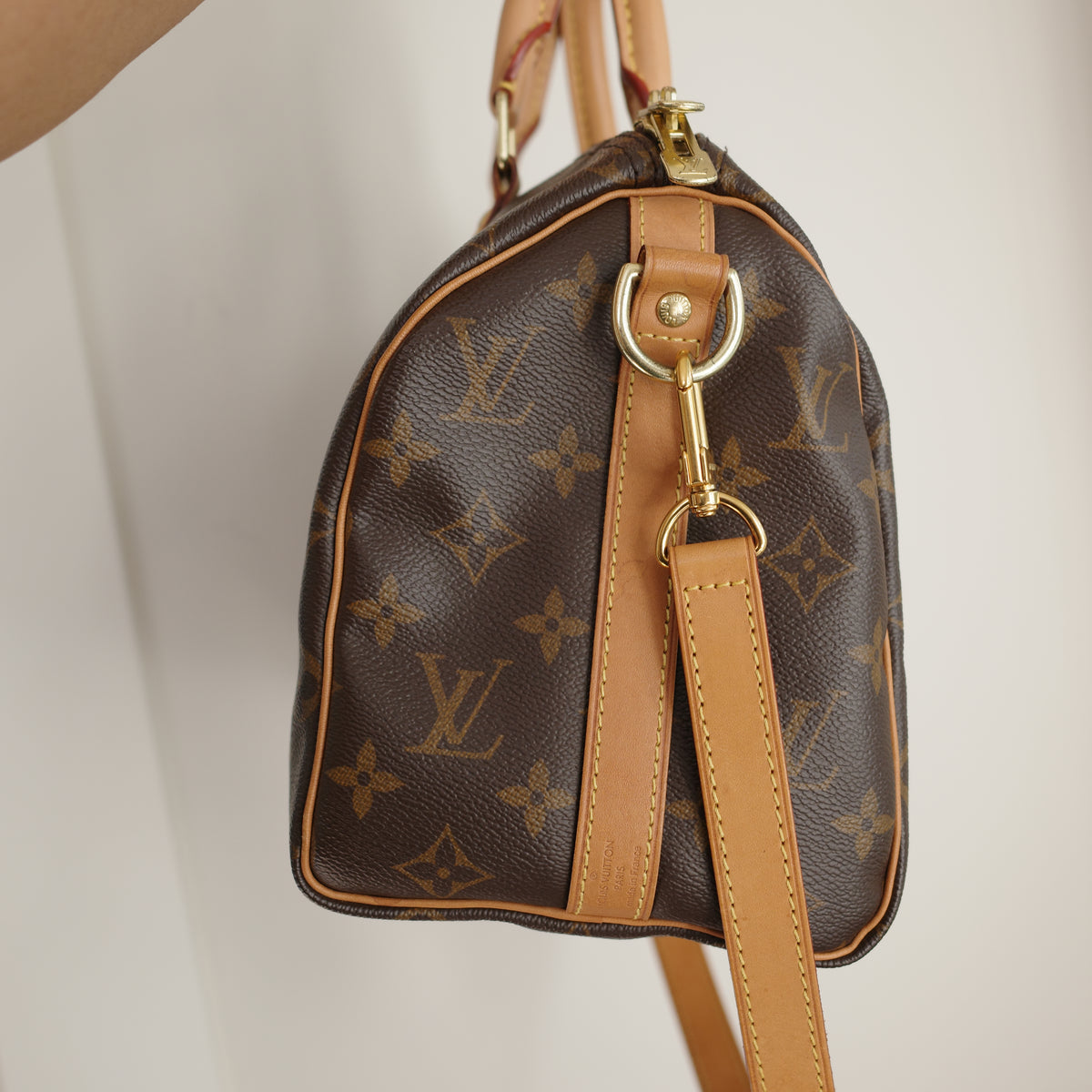 LOUIS VUITTON Monogram Speedy 25 Bandoliere