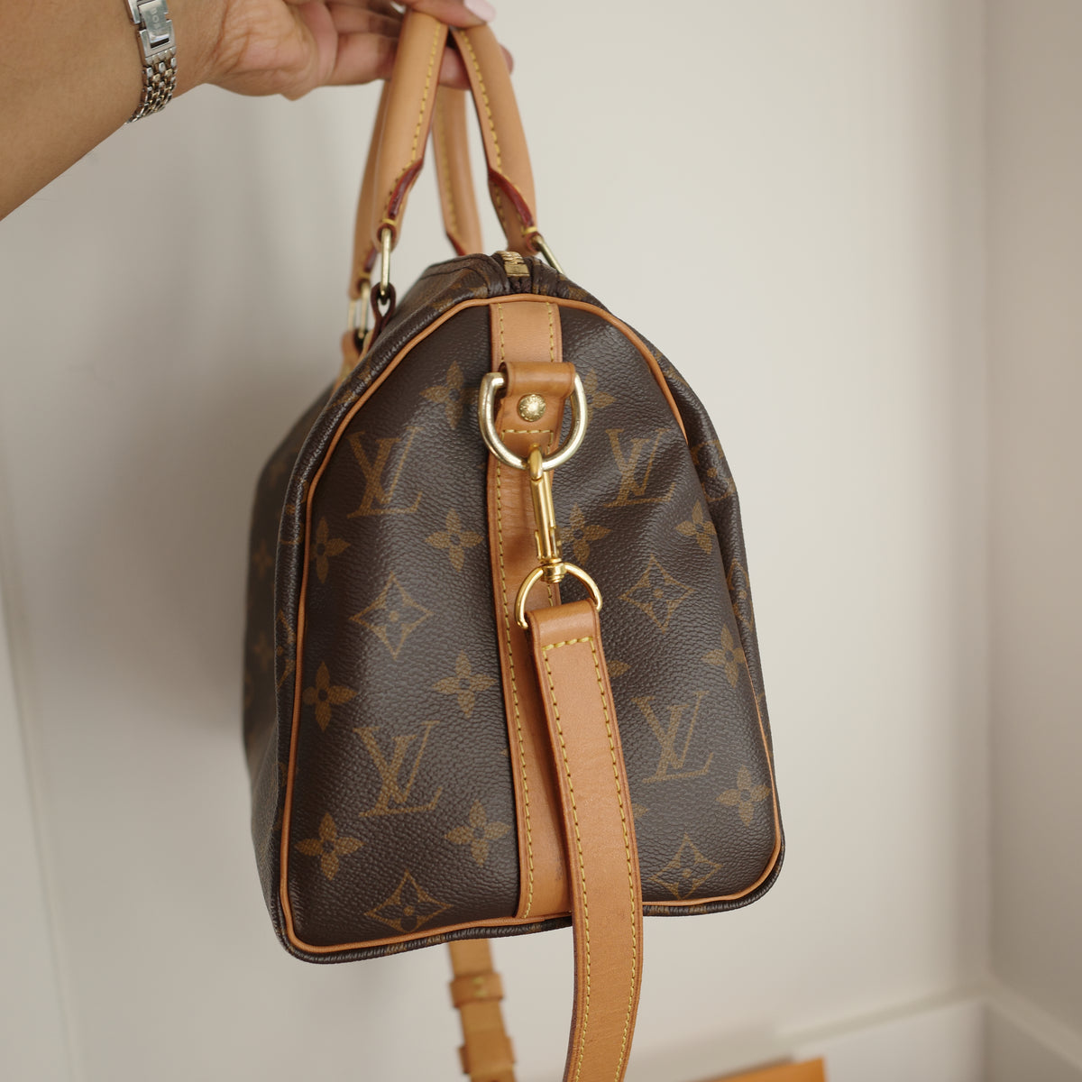 LOUIS VUITTON Monogram Speedy 25 Bandoliere