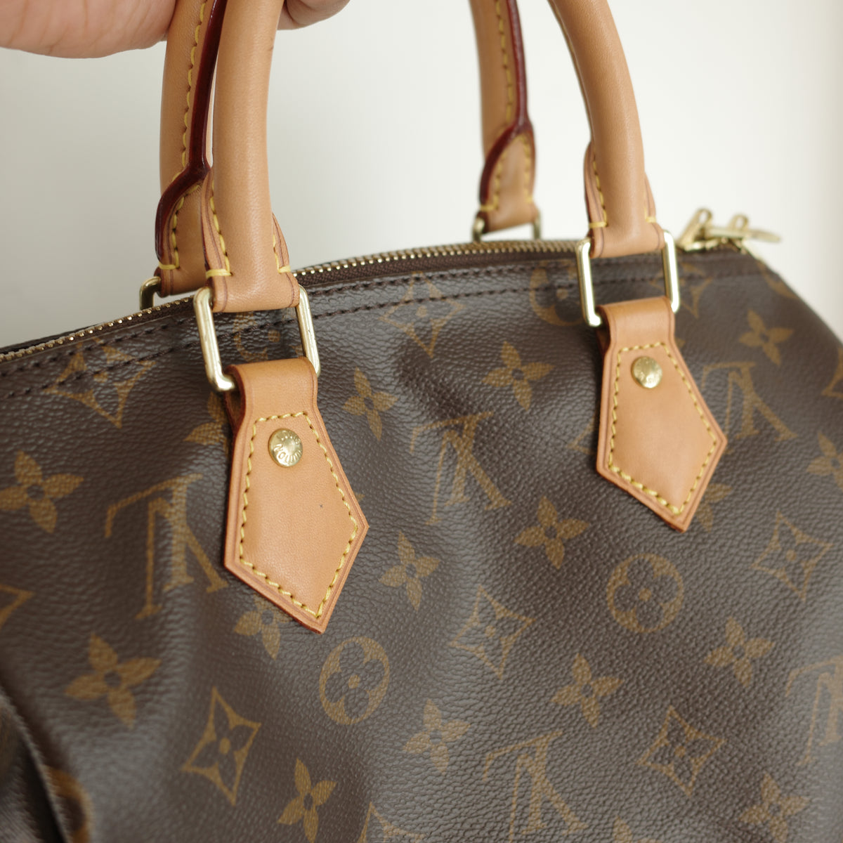LOUIS VUITTON Monogram Speedy 25 Bandoliere