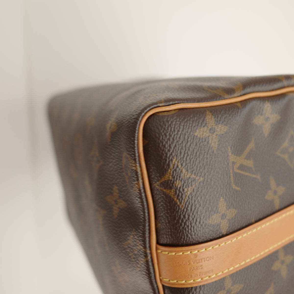 LOUIS VUITTON Monogram Speedy 25 Bandoliere