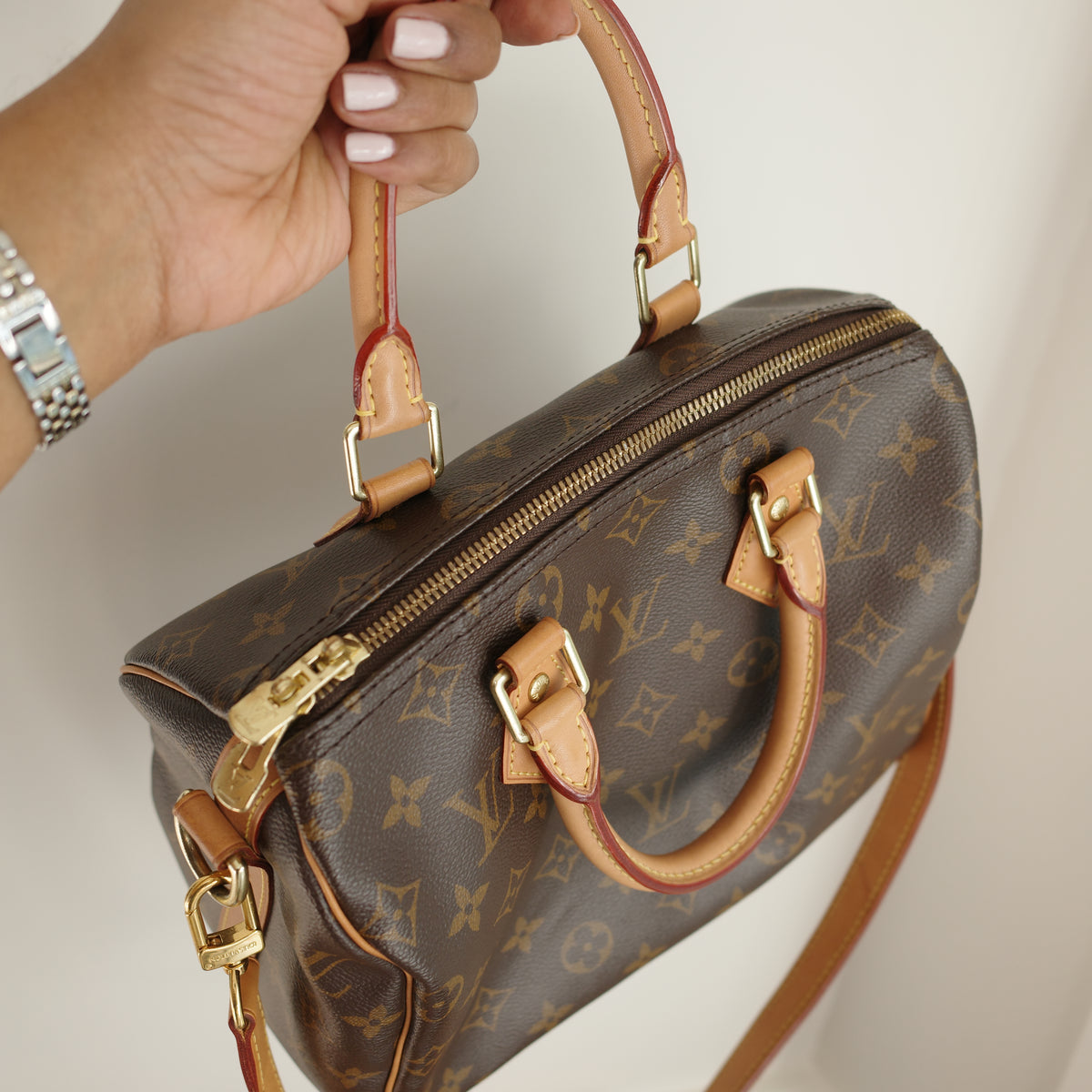 LOUIS VUITTON Monogram Speedy 25 Bandoliere
