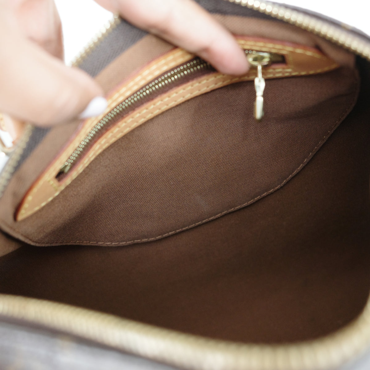 LOUIS VUITTON Monogram Speedy 25 Bandoliere