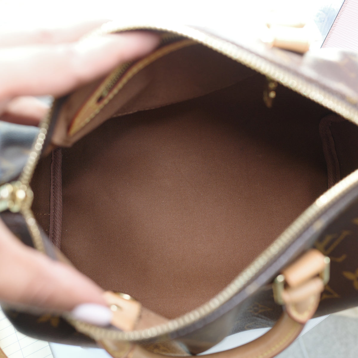 LOUIS VUITTON Monogram Speedy 25 Bandoliere