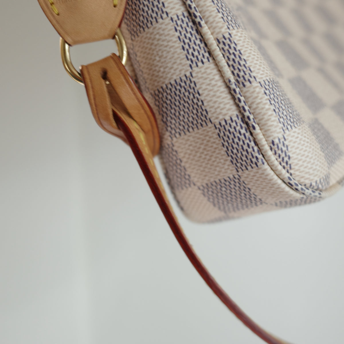 LOUIS VUITTON Damier Azur Pochette Accessoires