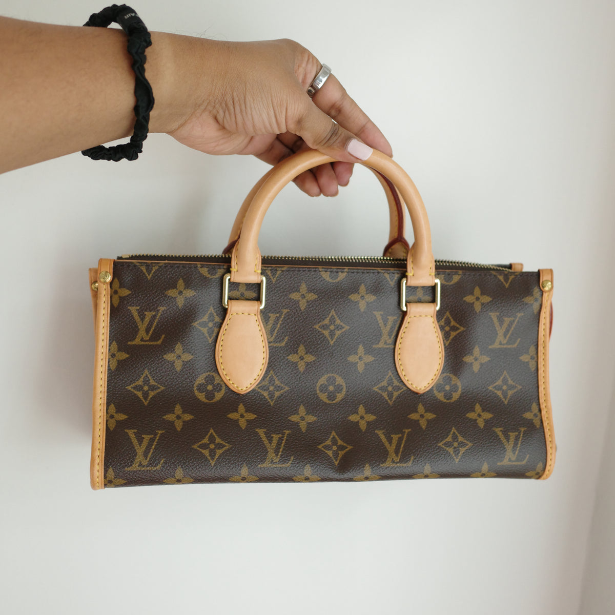 LOUIS VUITTON Monogram Poppincourt