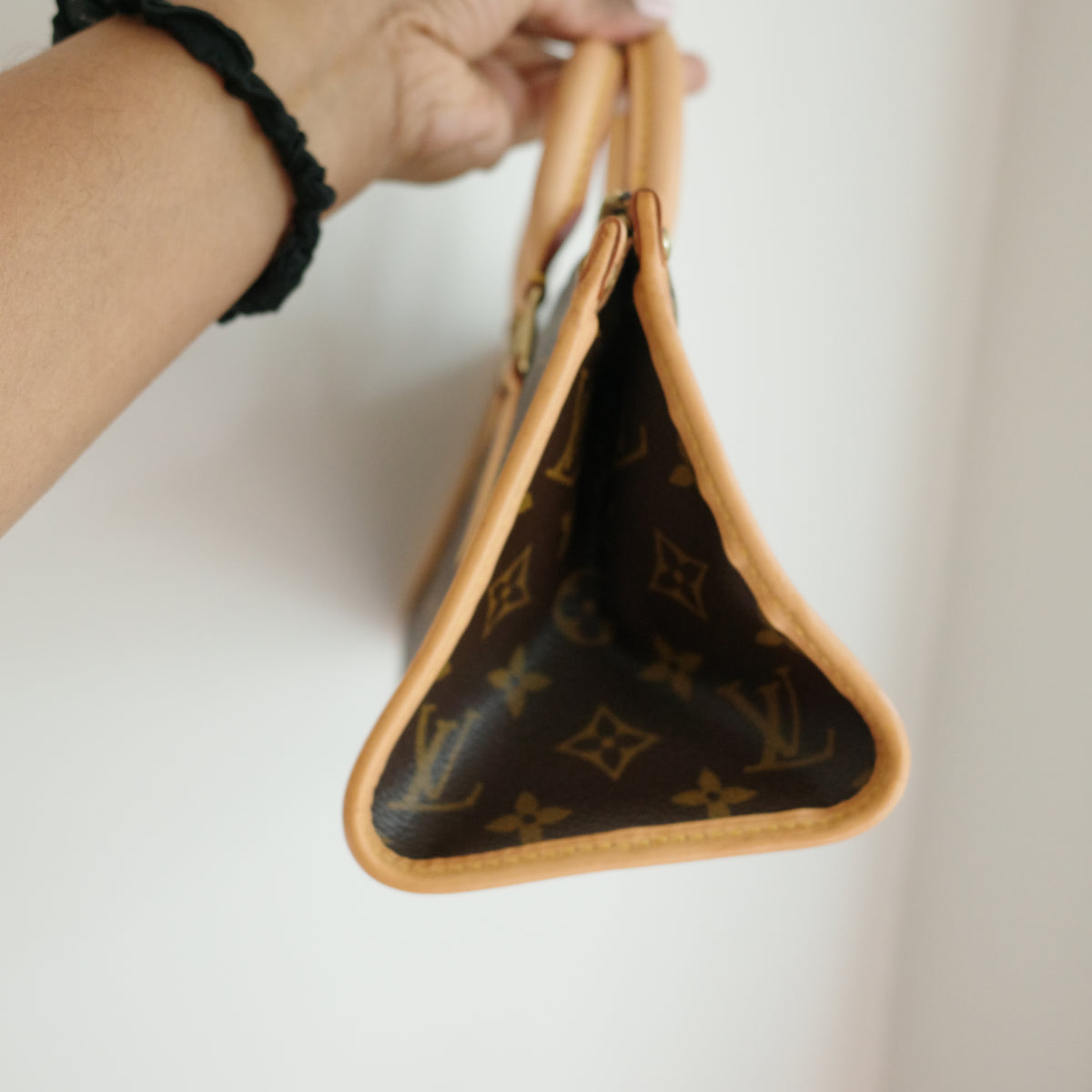 LOUIS VUITTON Monogram Poppincourt