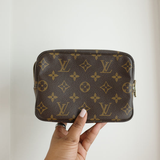 LOUIS VUITTON Monogram Trousse 18 RARE