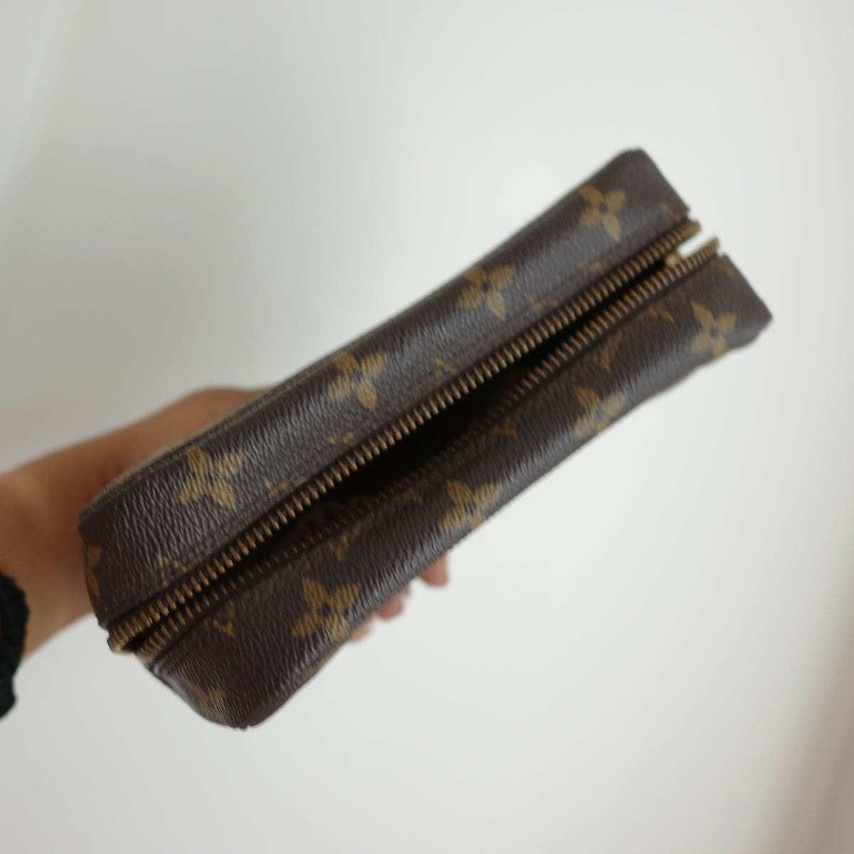 LOUIS VUITTON Monogram Trousse 18 RARE