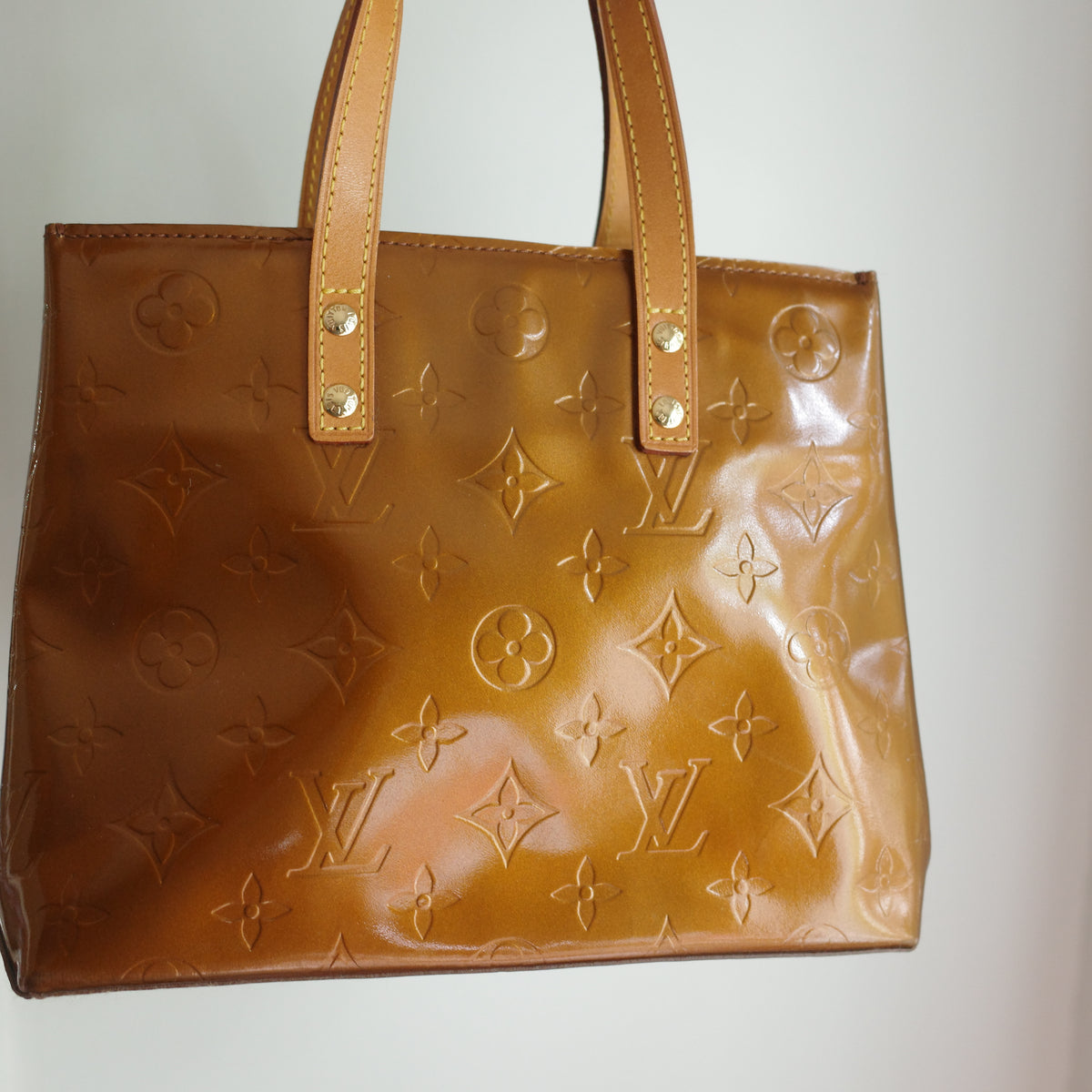 LOUIS VUITTON Vernis Reade PM Bronze