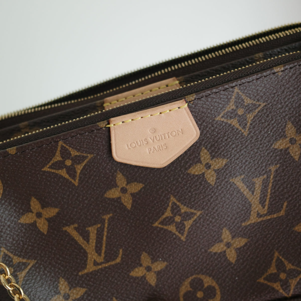 LOUIS VUITTON Monogram Multi Pochette Accessoires Monogram Pink Strap