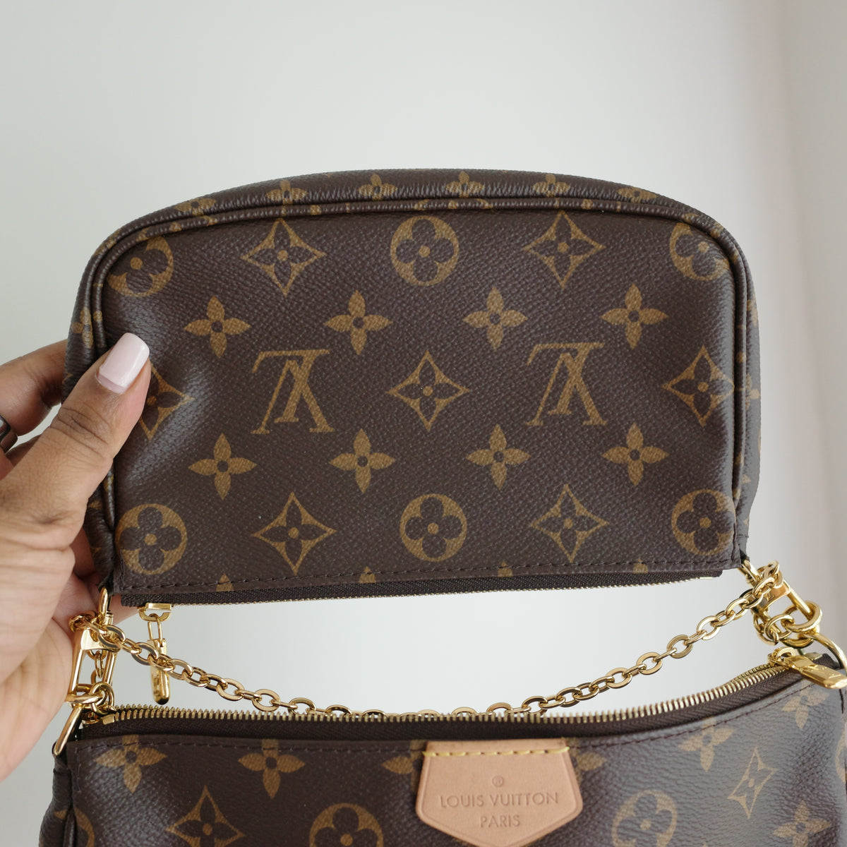 LOUIS VUITTON Monogram Multi Pochette Accessoires Monogram Pink Strap