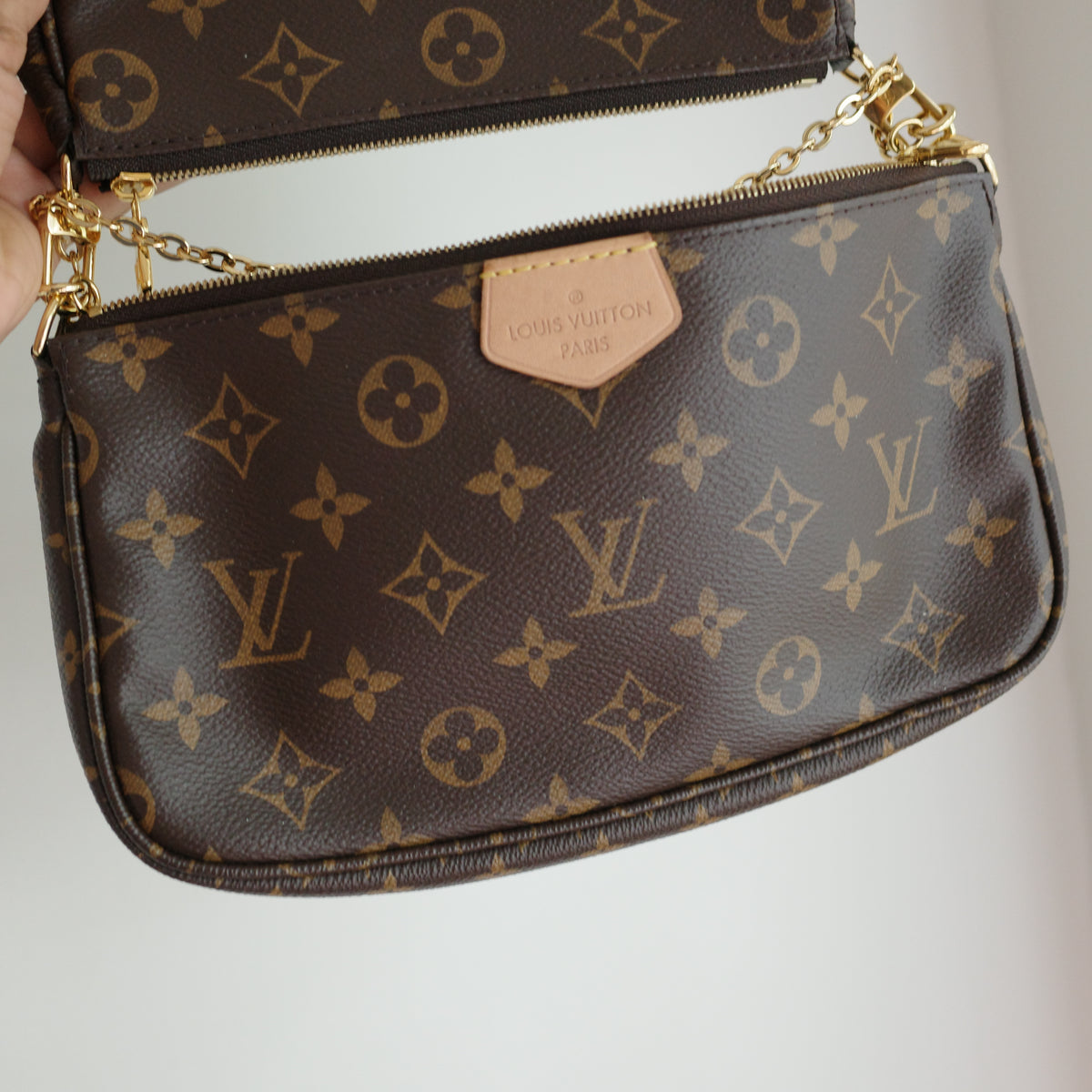LOUIS VUITTON Monogram Multi Pochette Accessoires Monogram Pink Strap