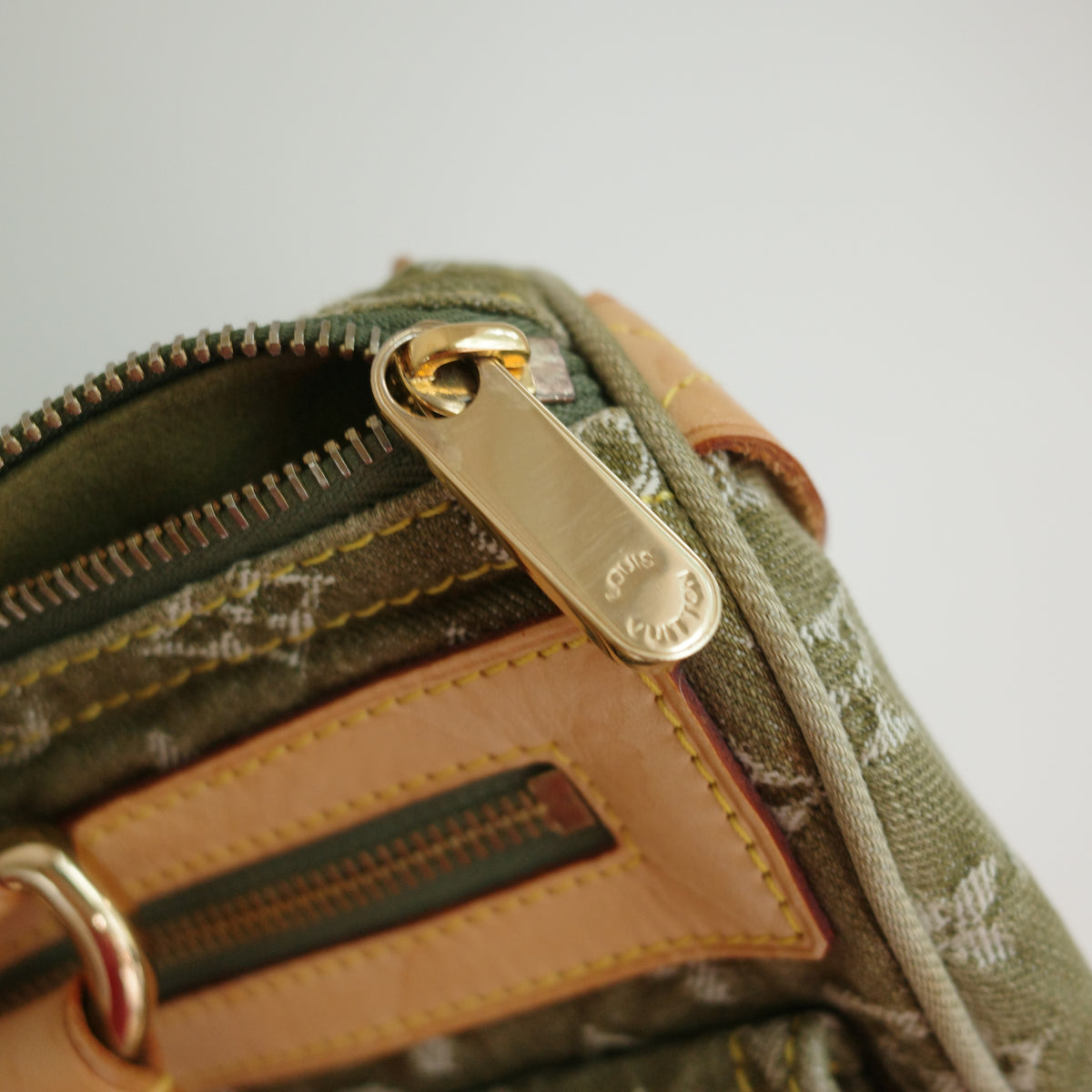 LOUIS VUITTON Vintage Khaki Denim Neo Speedy