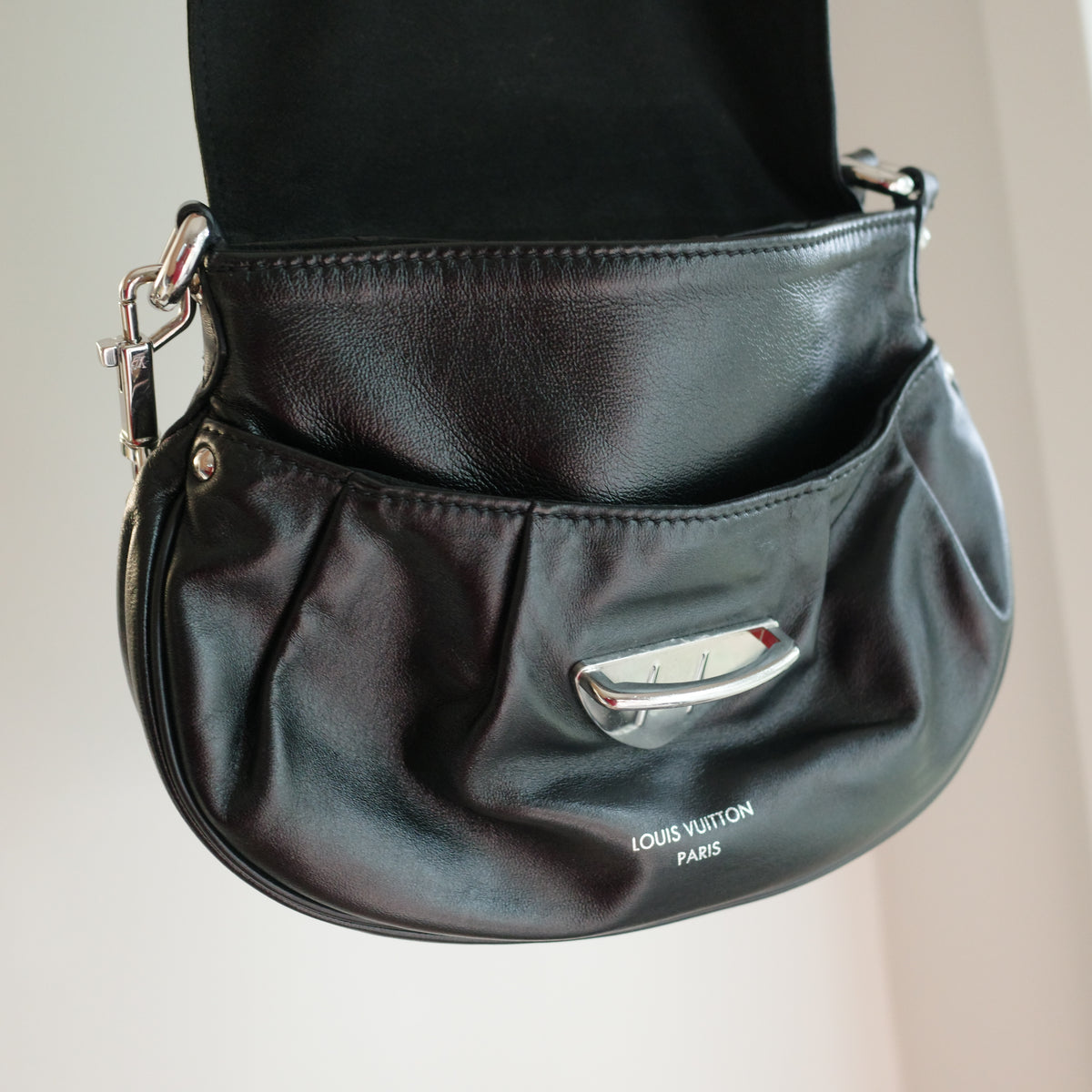 LOUIS VUITTON Sunset Vibe Shoulder Bag