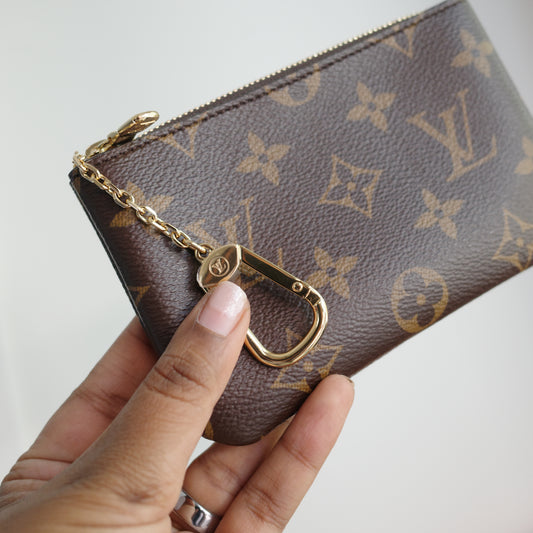 LOUIS VUITTON Monogram Key Cles SMALL