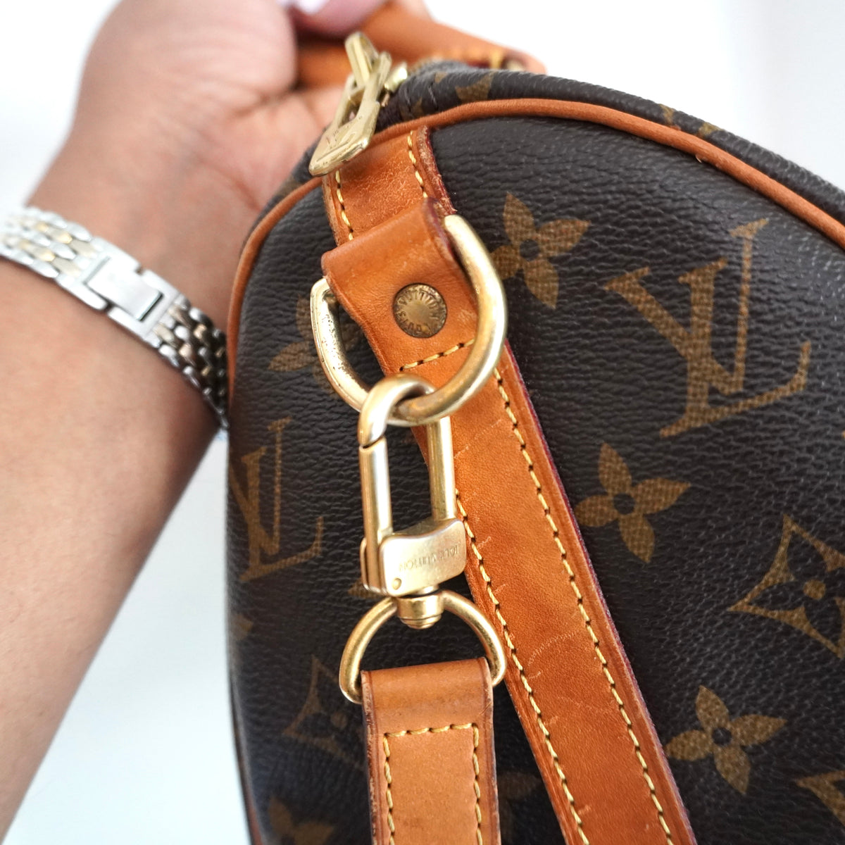 LOUIS VUITTON Monogram Speedy 25 Bandoliere