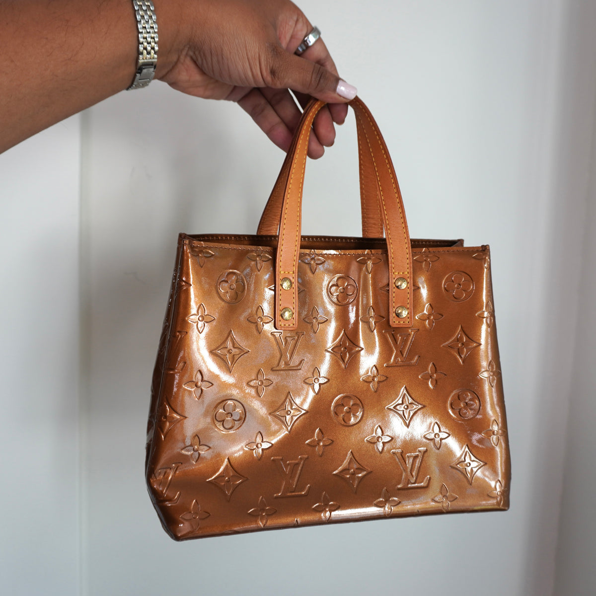 LOUIS VUITTON Vernis Reade PM Bronze