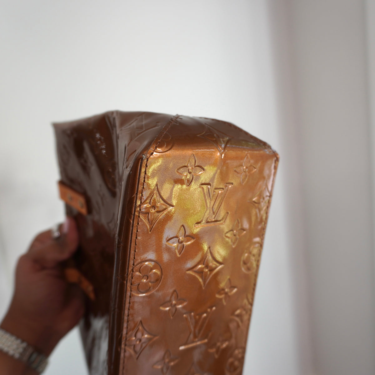 LOUIS VUITTON Vernis Reade PM Bronze