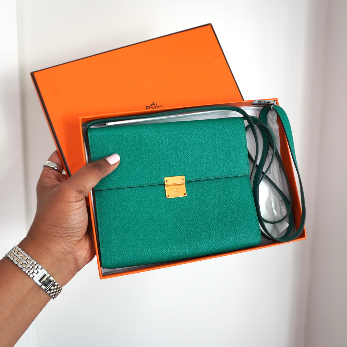 HERMES Clic 16 Green Epsom Wallet on Strap Z Stamp
