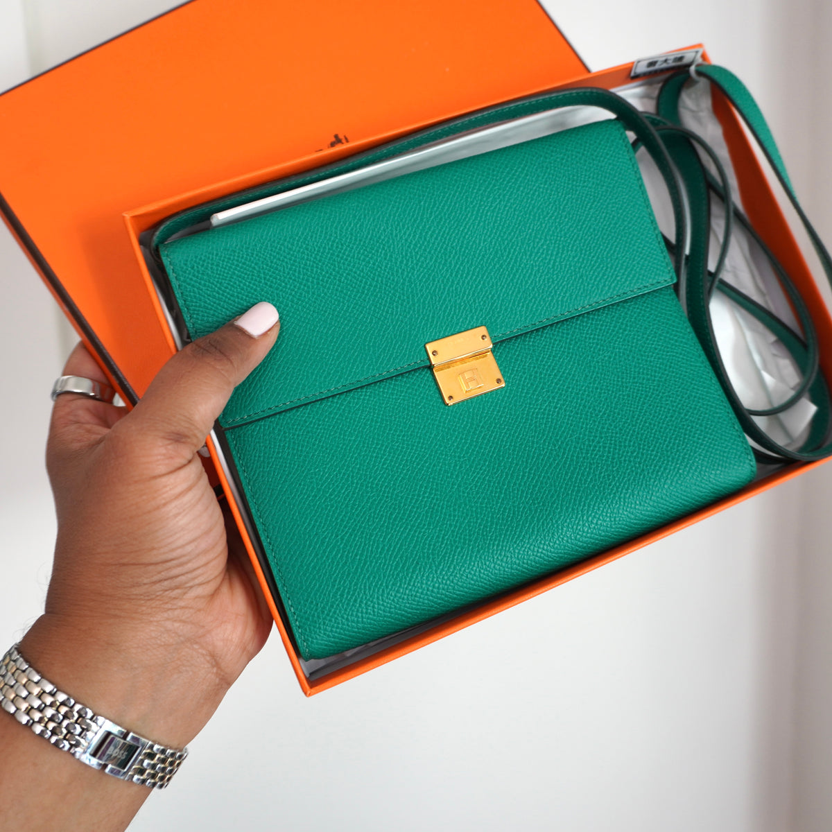 HERMES Clic 16 Green Epsom Wallet on Strap Z Stamp