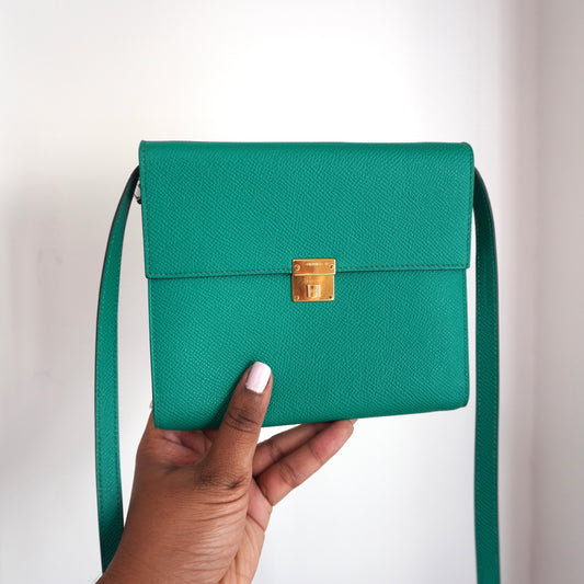 HERMES Clic 16 Green Epsom Wallet on Strap Z Stamp