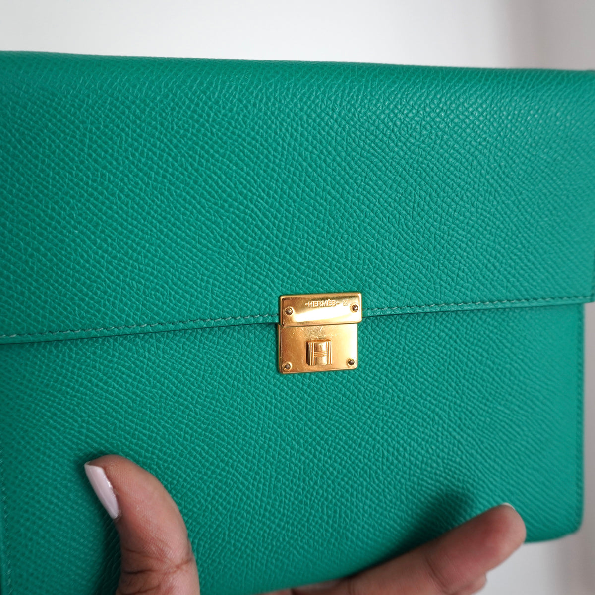 HERMES Clic 16 Green Epsom Wallet on Strap Z Stamp
