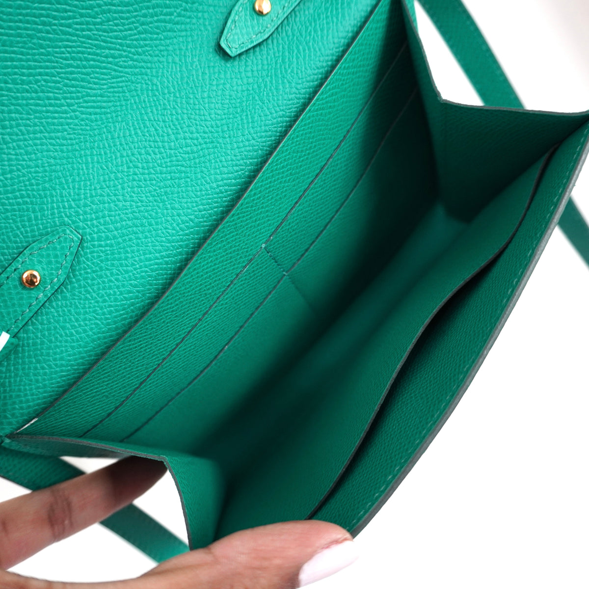 HERMES Clic 16 Green Epsom Wallet on Strap Z Stamp